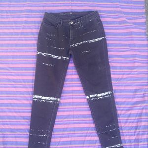 Levi's splatter skinny jeans